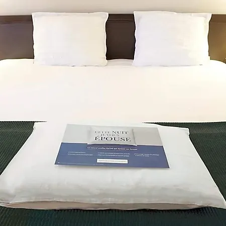 Hotel Kyriad Orly Aeroport 3*