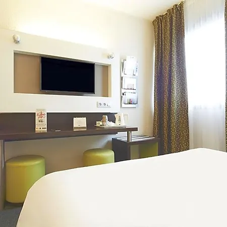 Hotel Kyriad Orly Aeroport