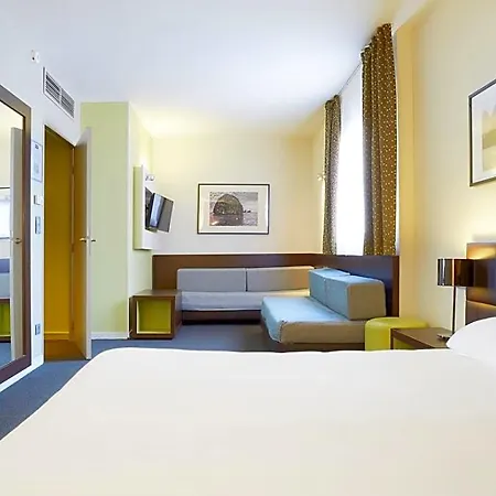 Hotel Kyriad Orly Aeroport